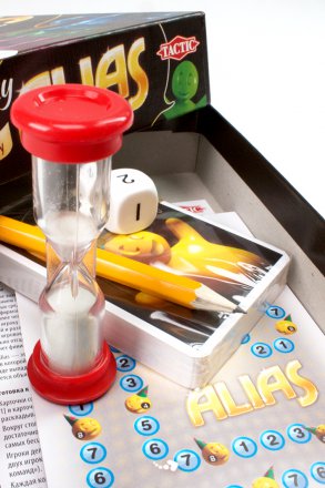 Travel: Party Alias -matkapeli